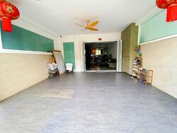Flora Road (D17), Terrace #465344381